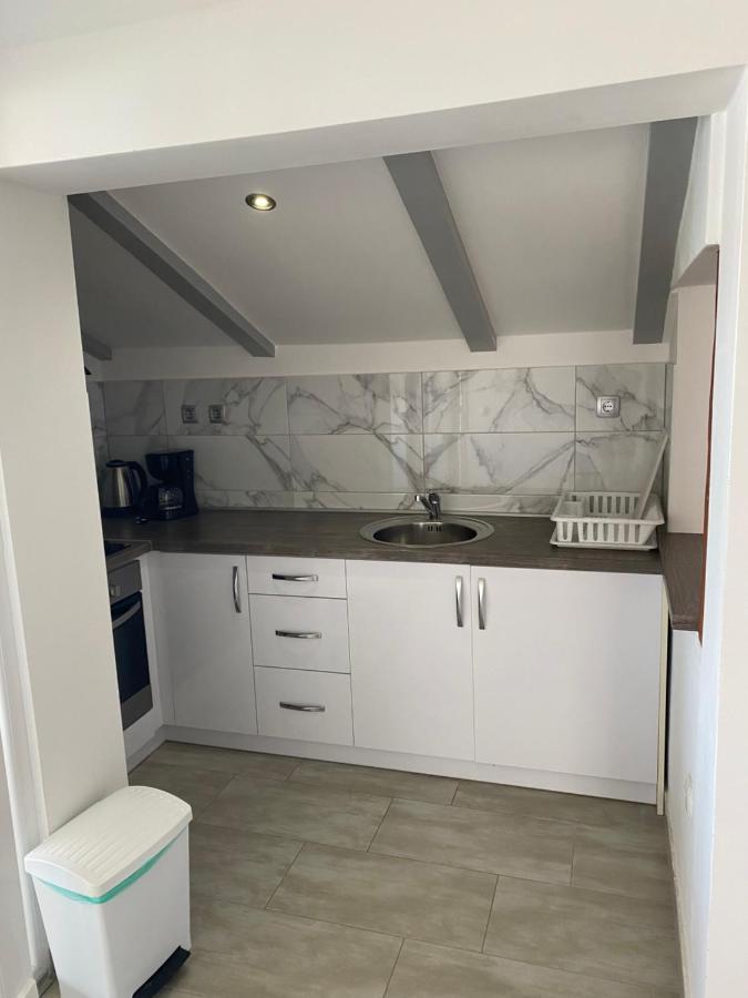 Apartments Nautica Barbat na Rabu Dış mekan fotoğraf