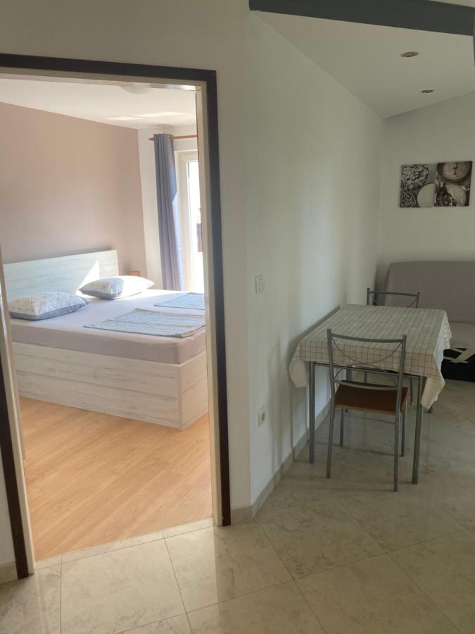 Apartments Nautica Barbat na Rabu Dış mekan fotoğraf