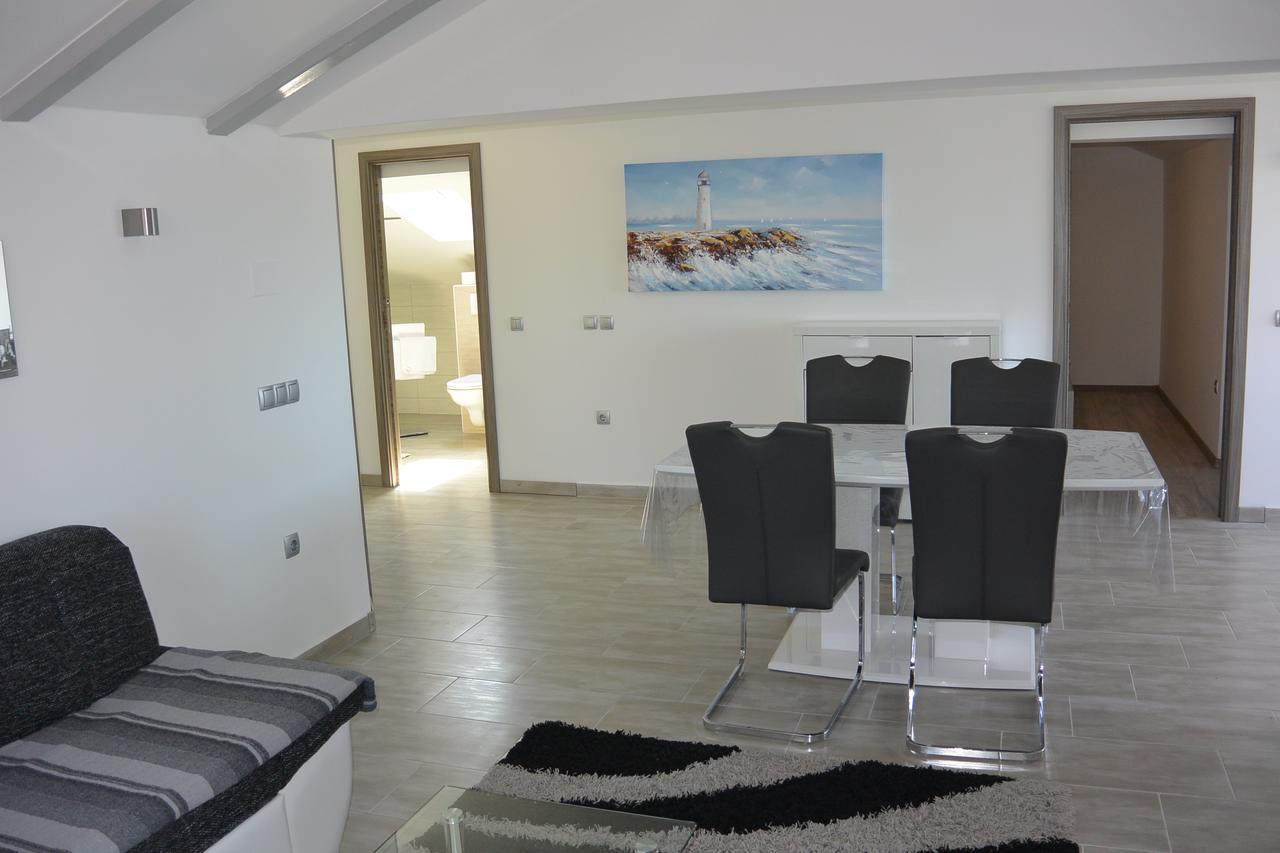 Apartments Nautica Barbat na Rabu Dış mekan fotoğraf