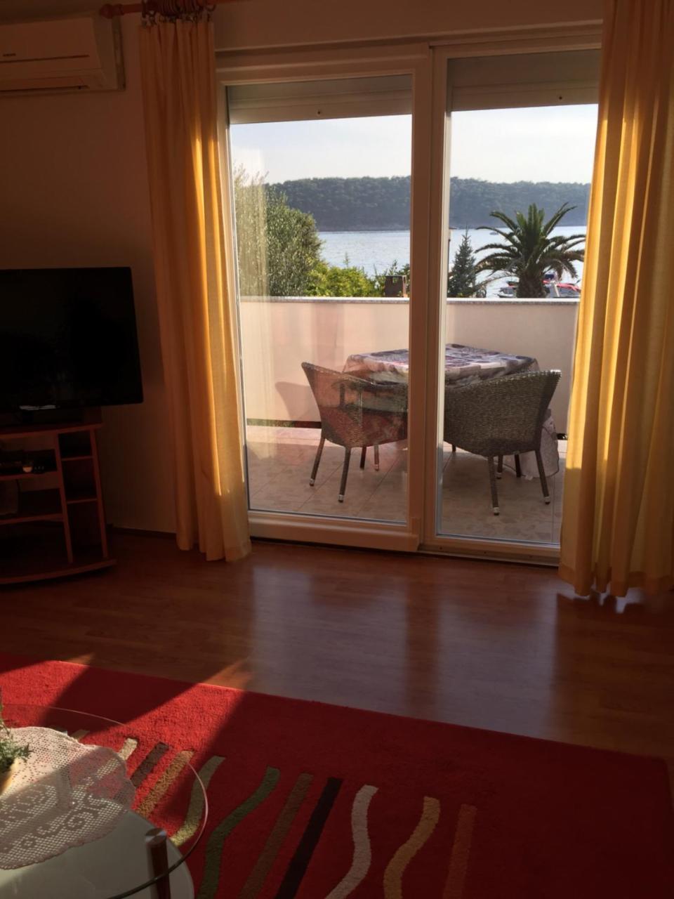 Apartments Nautica Barbat na Rabu Dış mekan fotoğraf